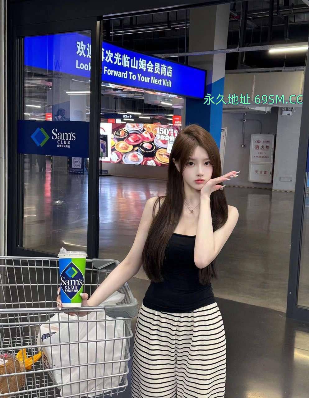 00后乖巧小妹