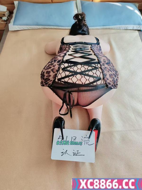 杭州市,楼凤,修车,外围,约炮,小姐,资源,杭州东站肥臀三通骚妇