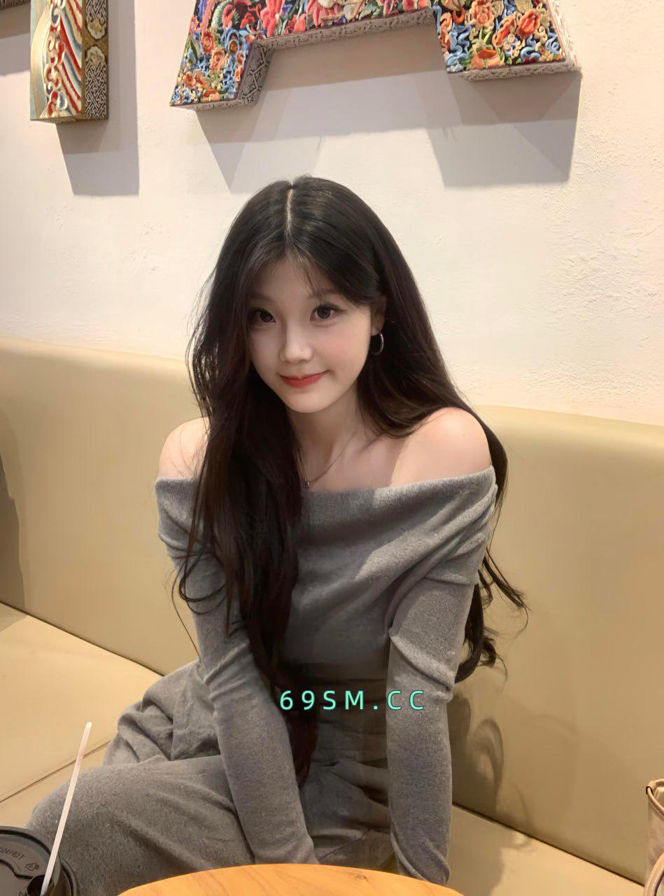 小巧纯欲女友系