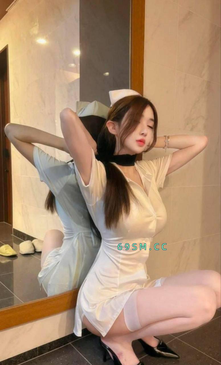 激情四射大胸妹