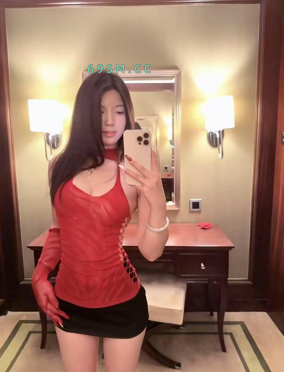 甜滋滋的奶