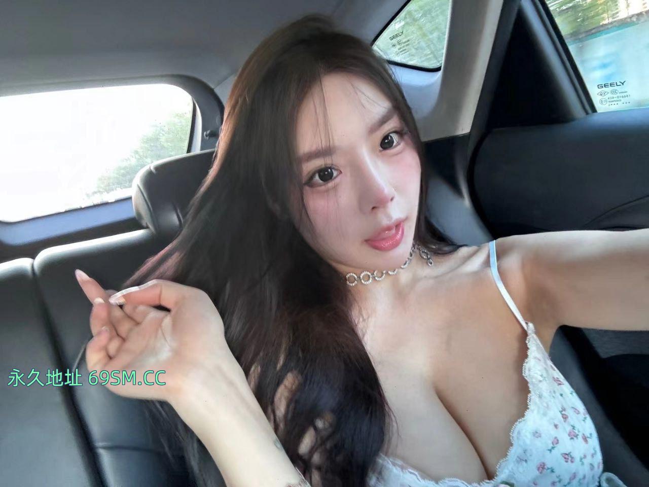 长腿大胸妹子
