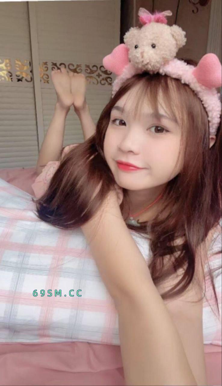 零零后胸型好