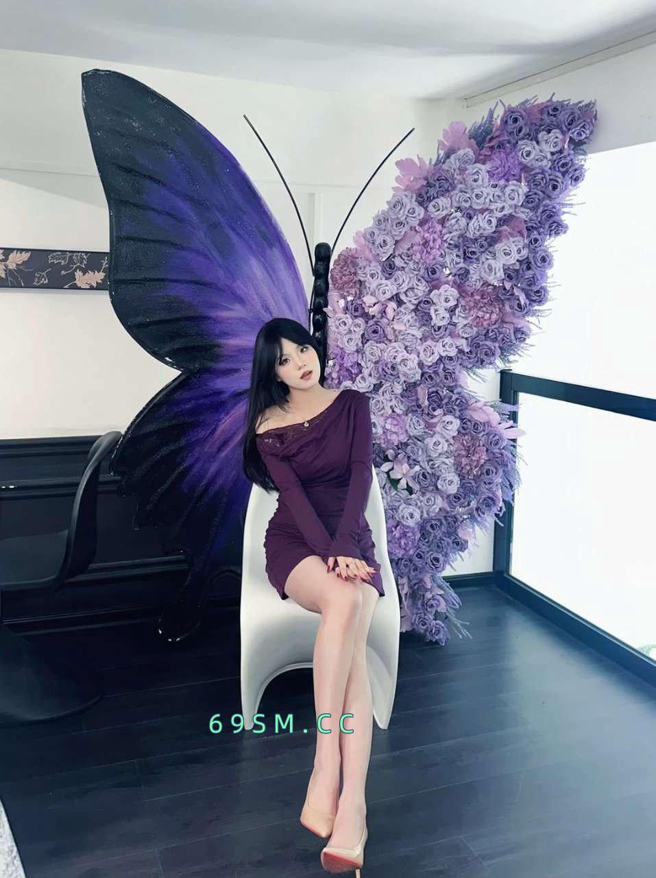 白嫩花活美少女