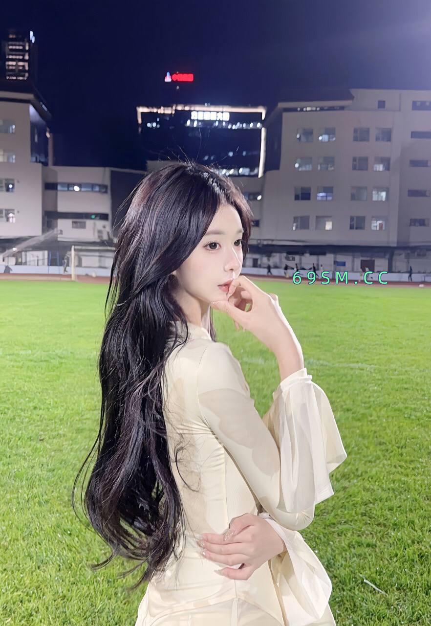 服务系小姐姐