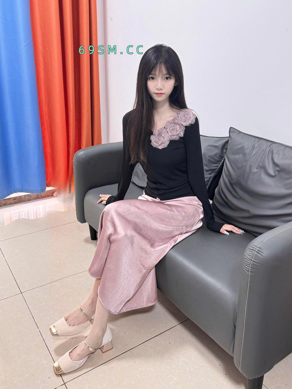 制服尤物格格