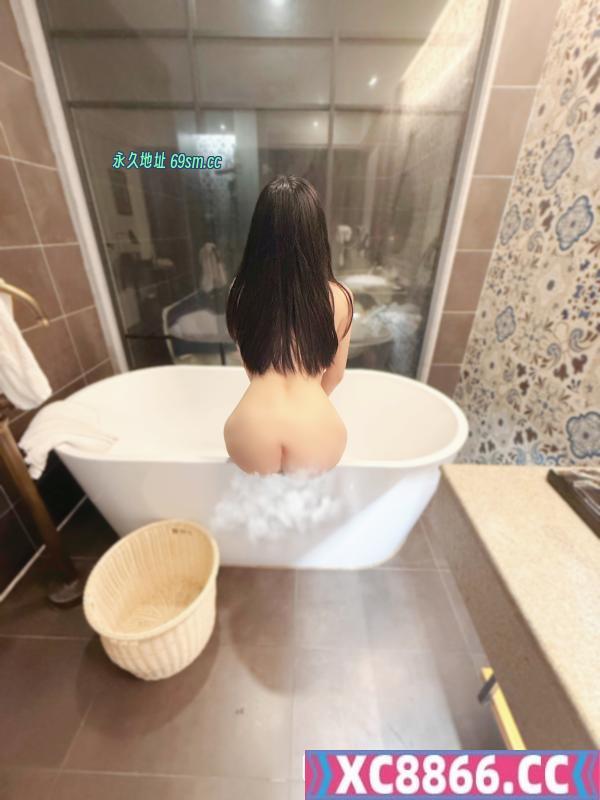 广州市,楼凤,修车,外围,约炮,小姐,资源,浴室激情啪朵酱