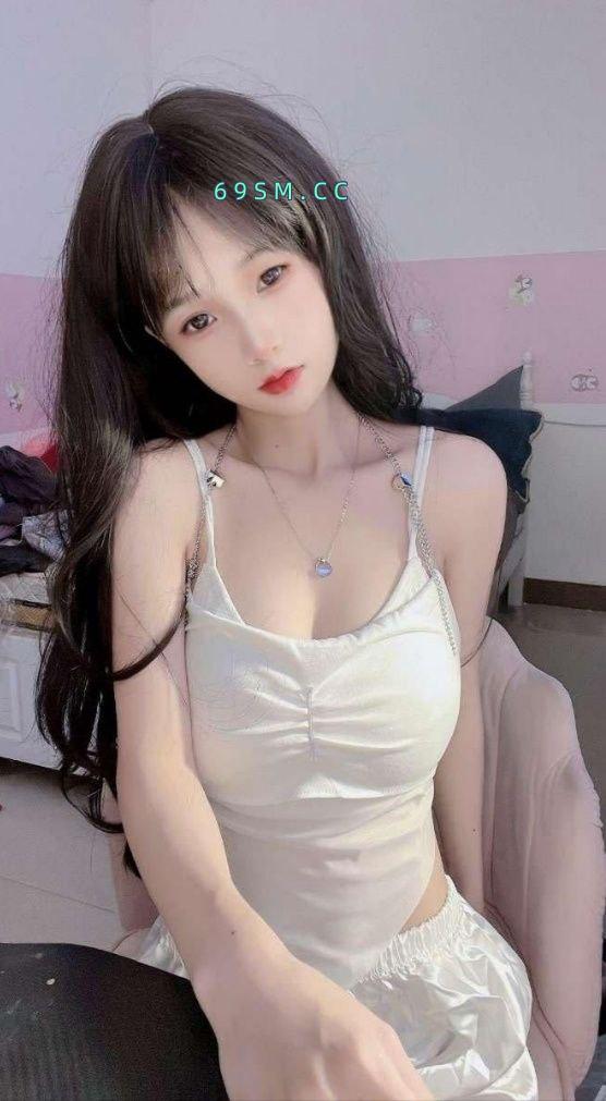 大胸萝莉会吸精