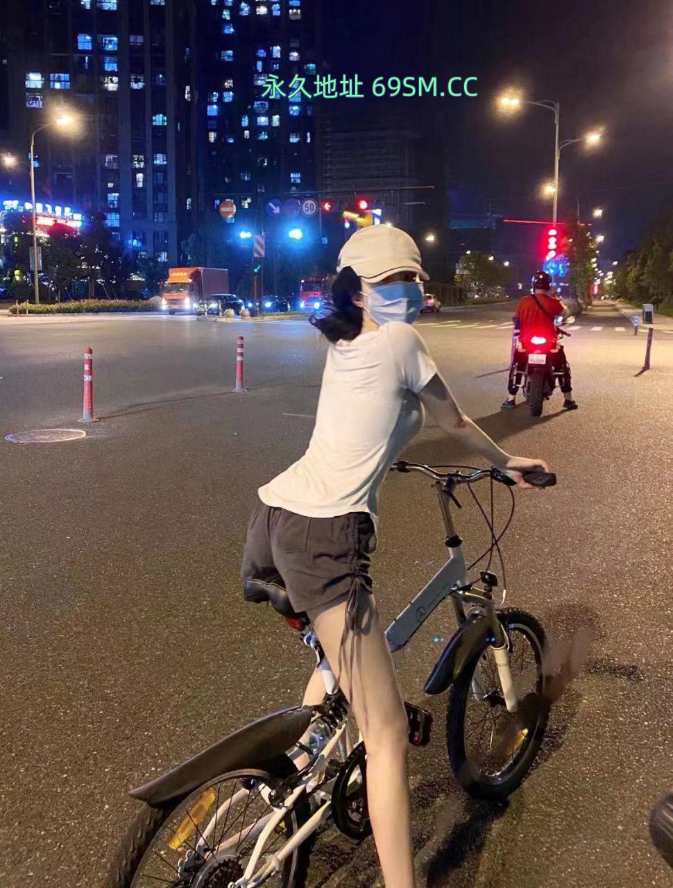 波大腿长水嫩又会玩