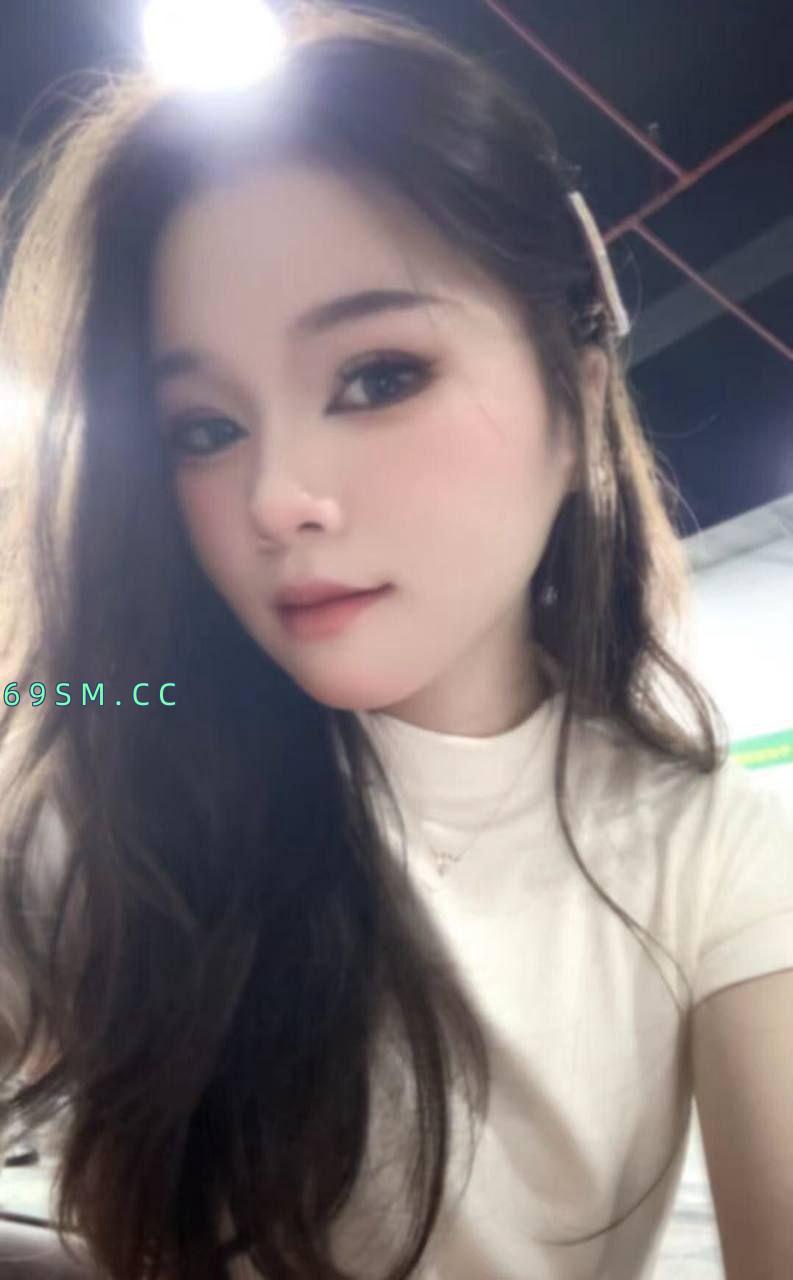双飞尤物御姐