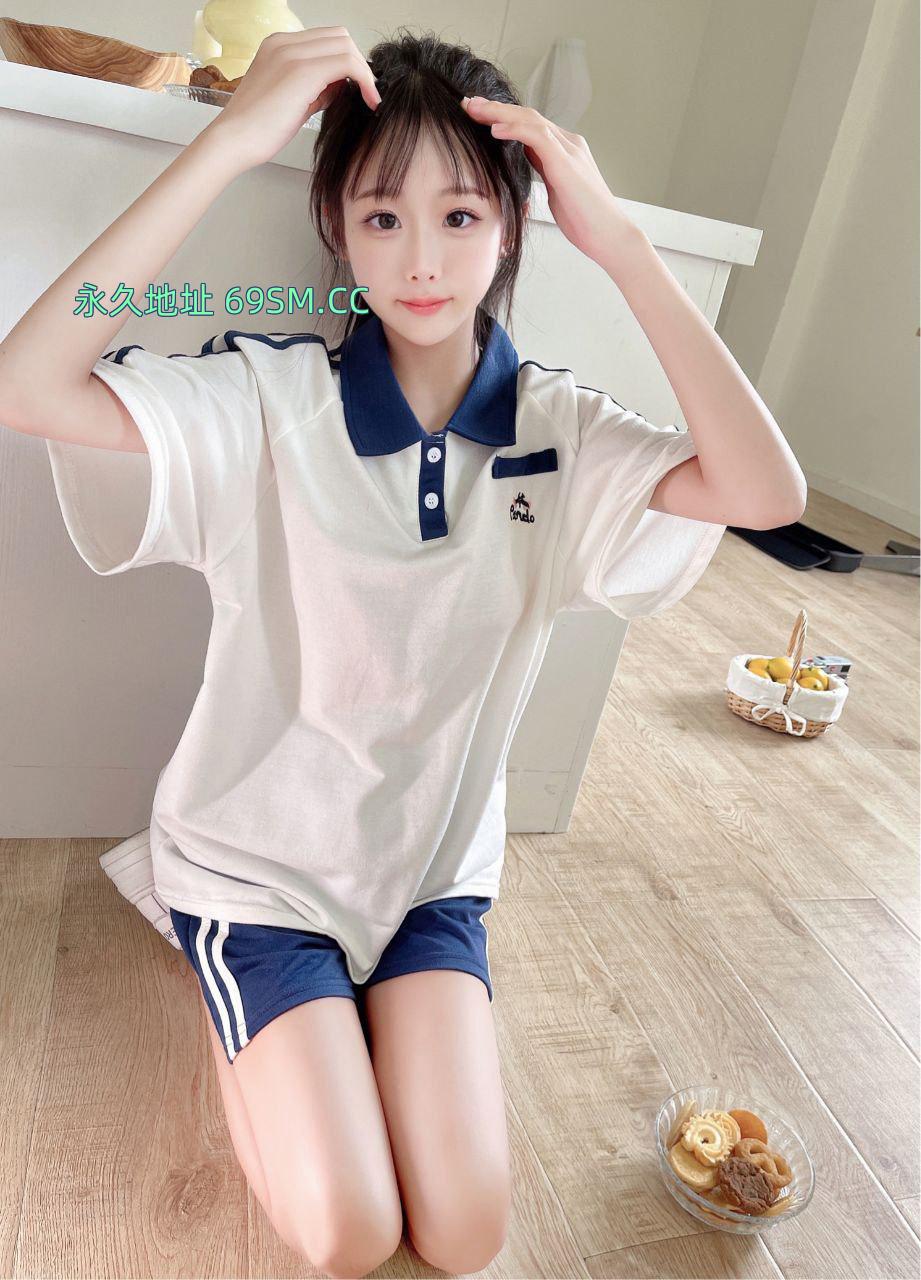 学生妹首次想开苞