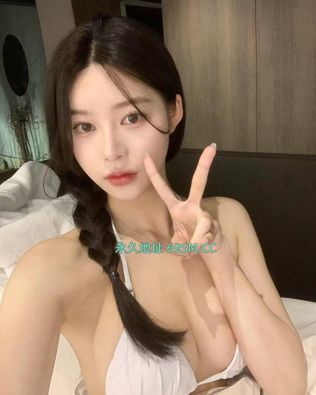 气质骚妹身材一流