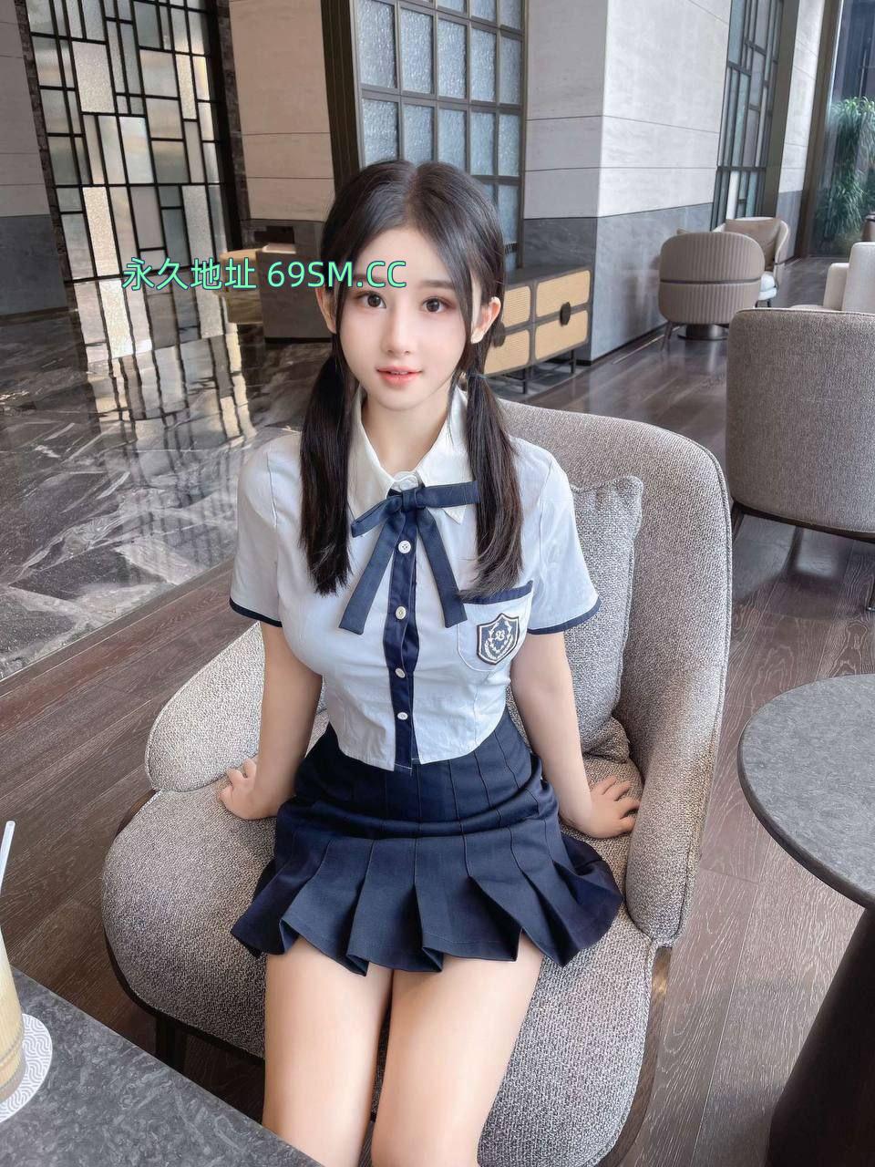 红粉小逼