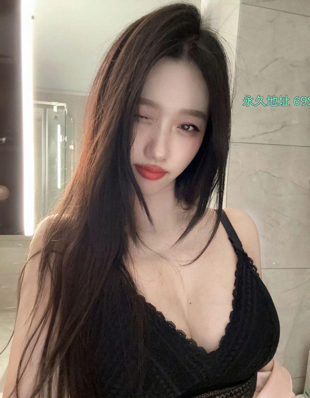 骚女娜娜