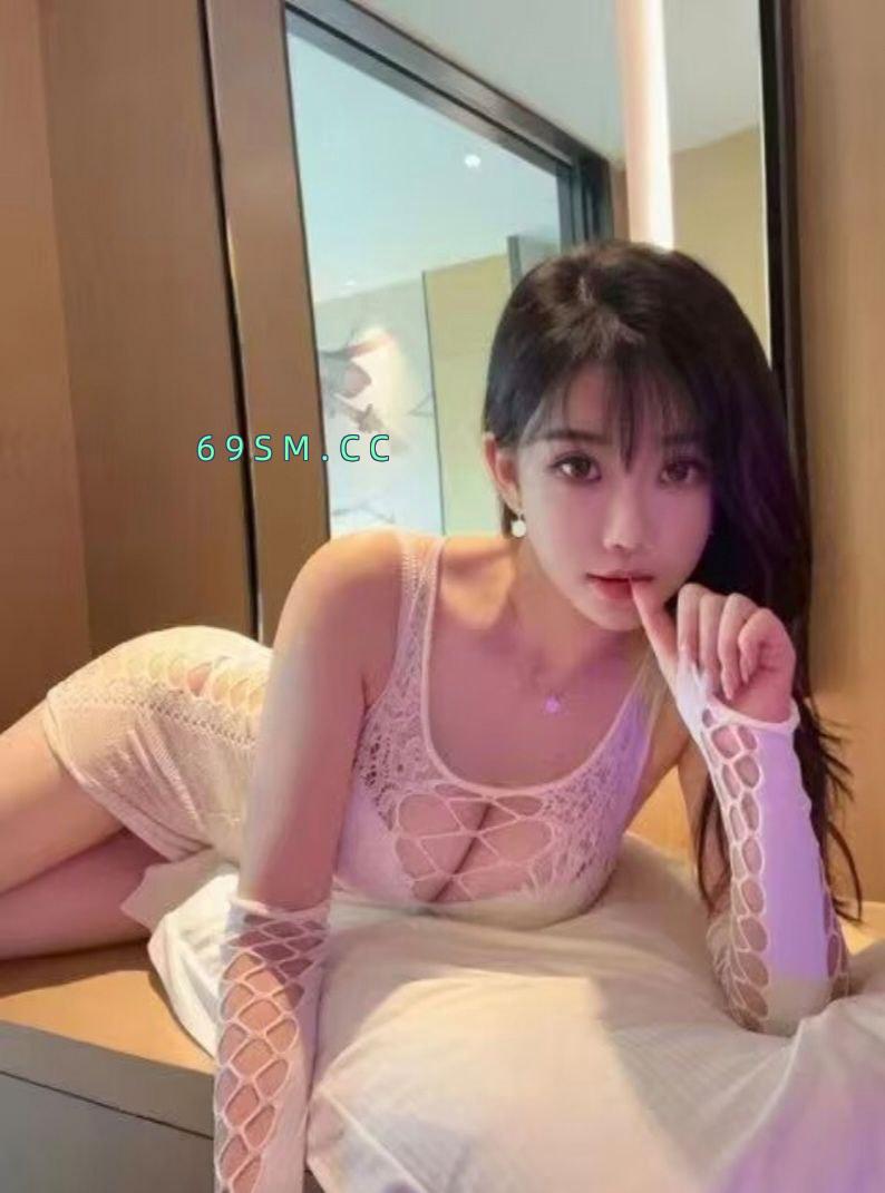 莉姐老师婀娜多姿