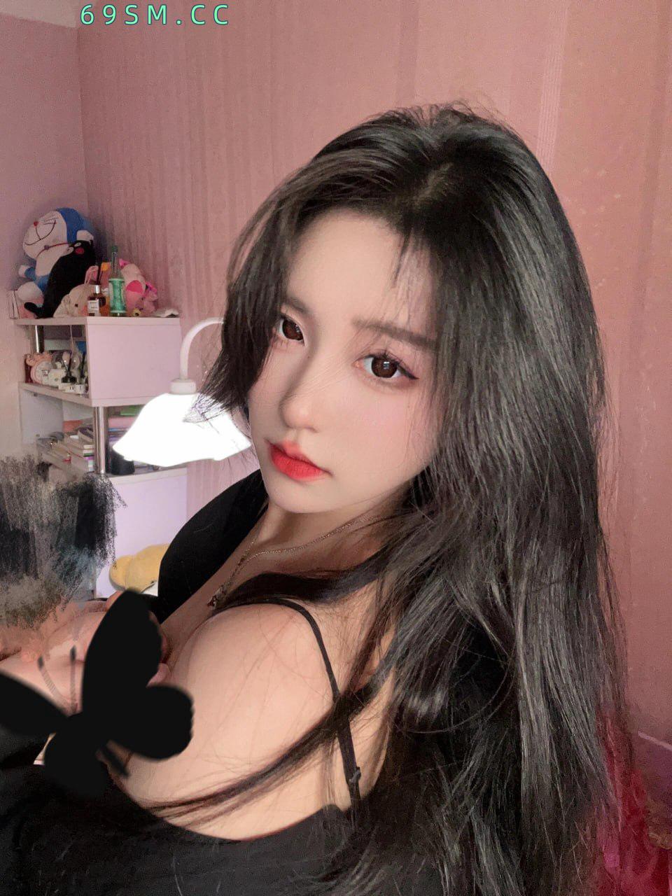 年轻懂事的女人
