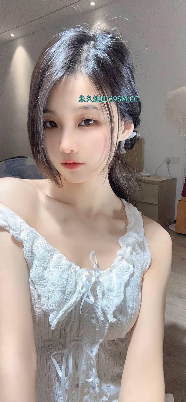 白虎萝莉妹妹