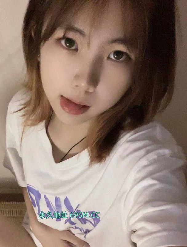 雁塔可爱小妹