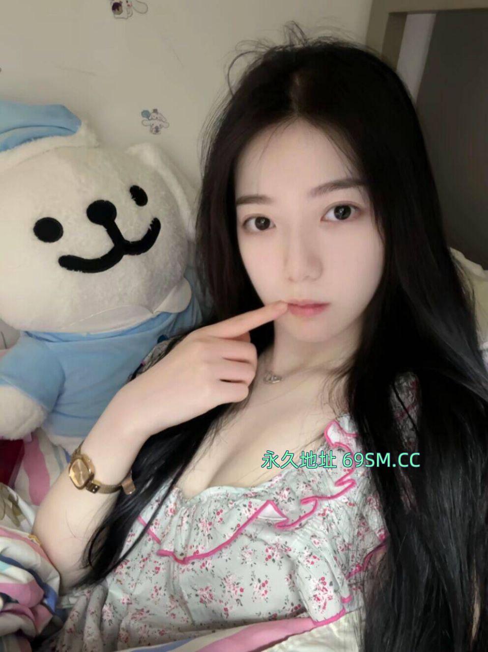 真实小嫩妹