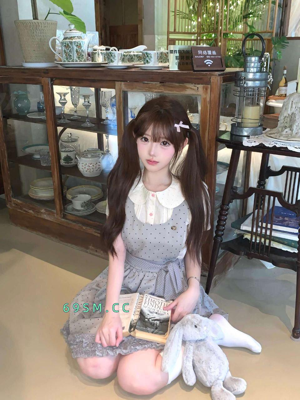 高端可爱小妞儿