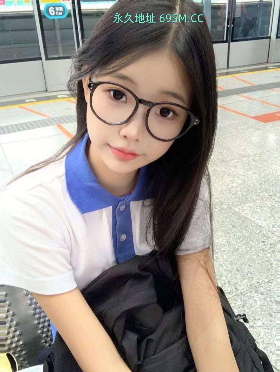 人小碧水多
