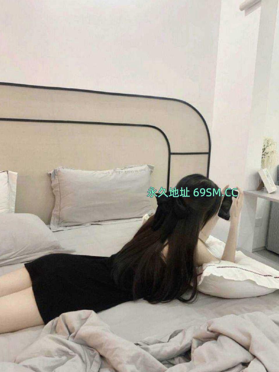 红粉阴唇萝莉