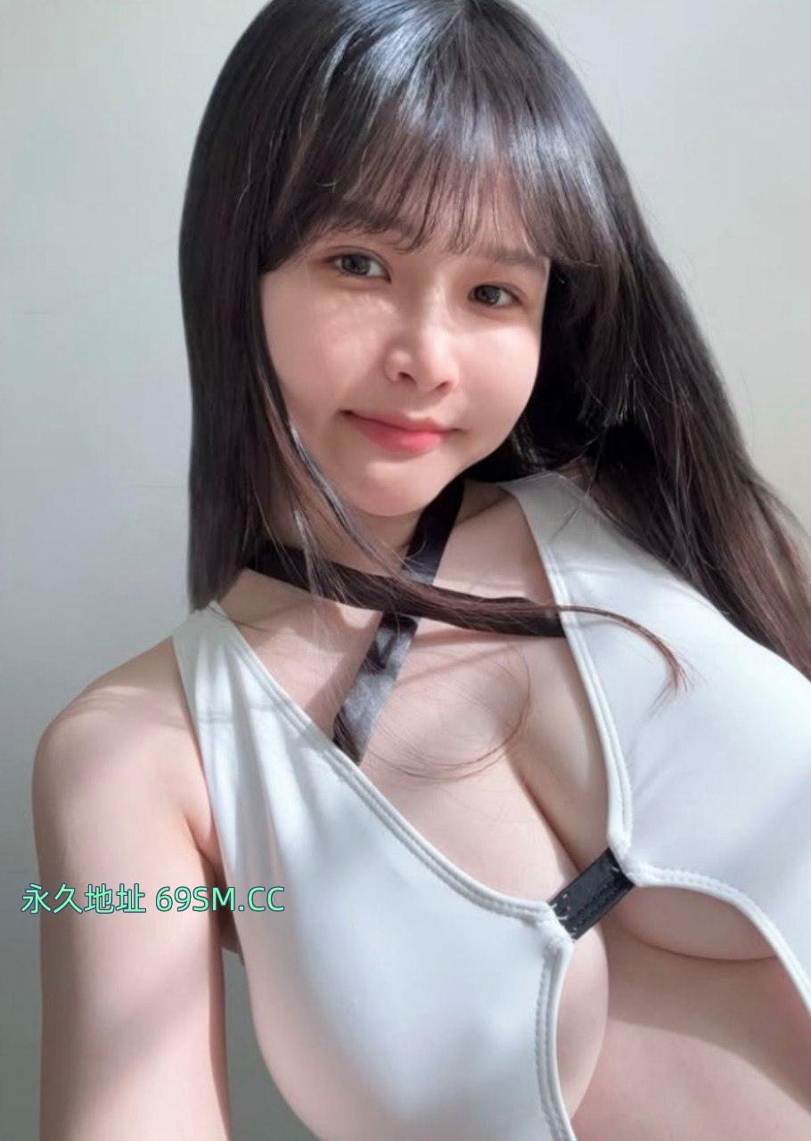 美乳小啊琳