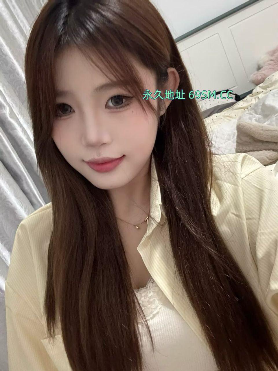 会喷的年轻美人