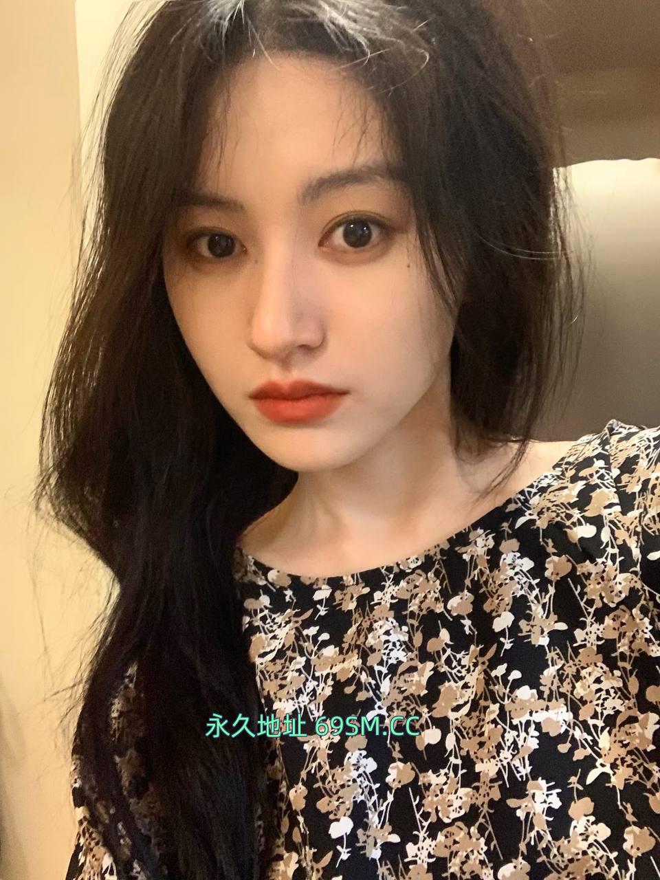 嫩菜小妹很紧