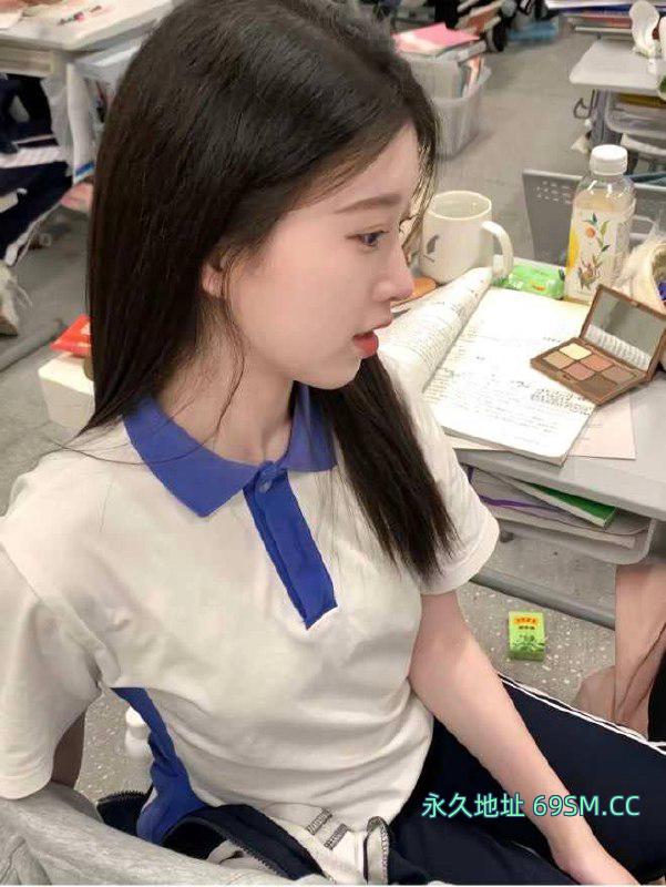 诱人蝴蝶妹
