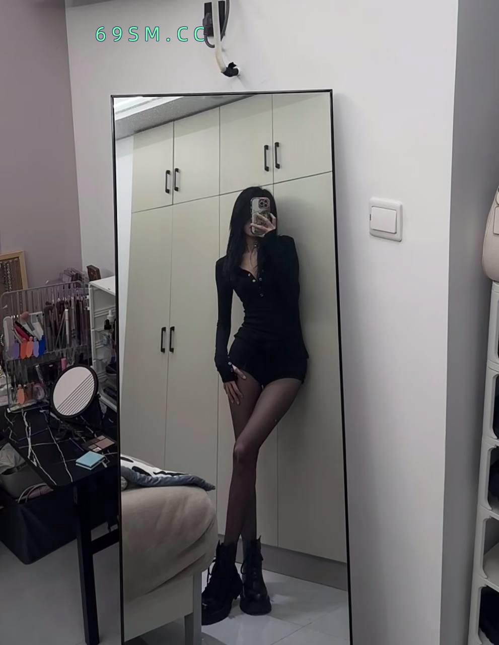 服务控小华老师