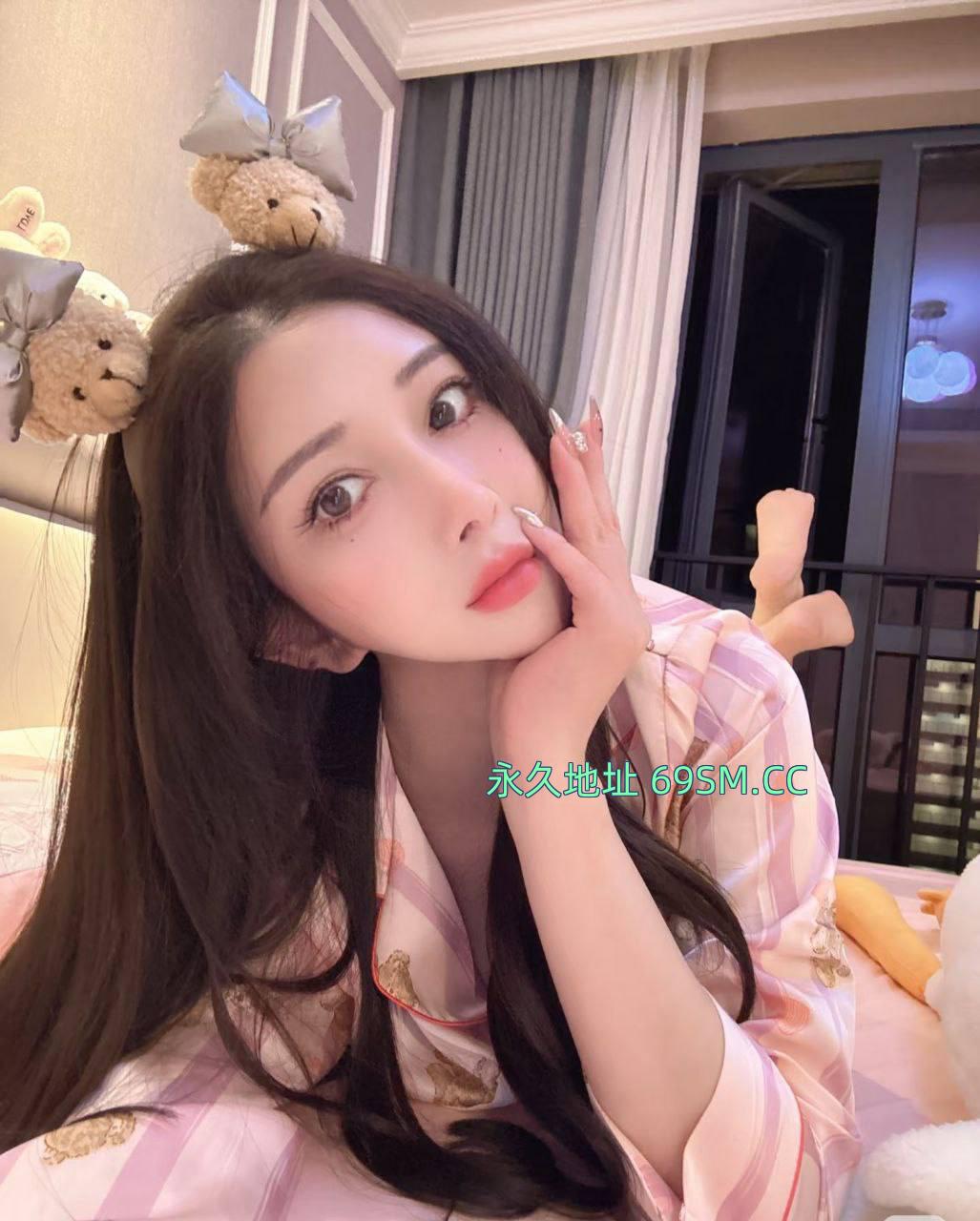 魔鬼身材少妇哔哔