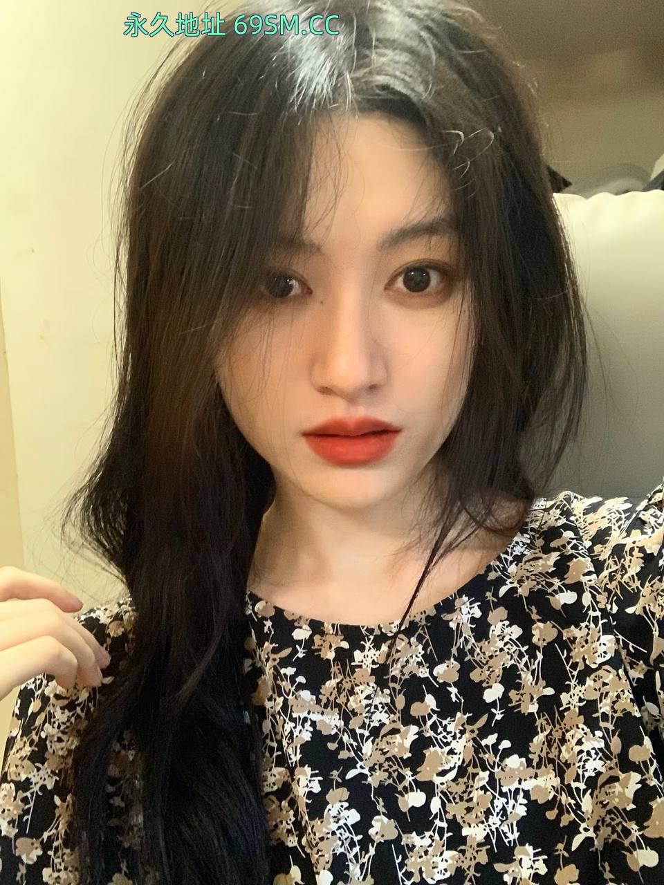 花花小妹很紧