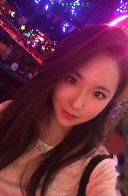 黑丝性感妹妹