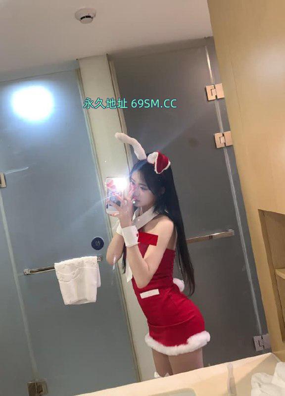哇塞的嫩妹