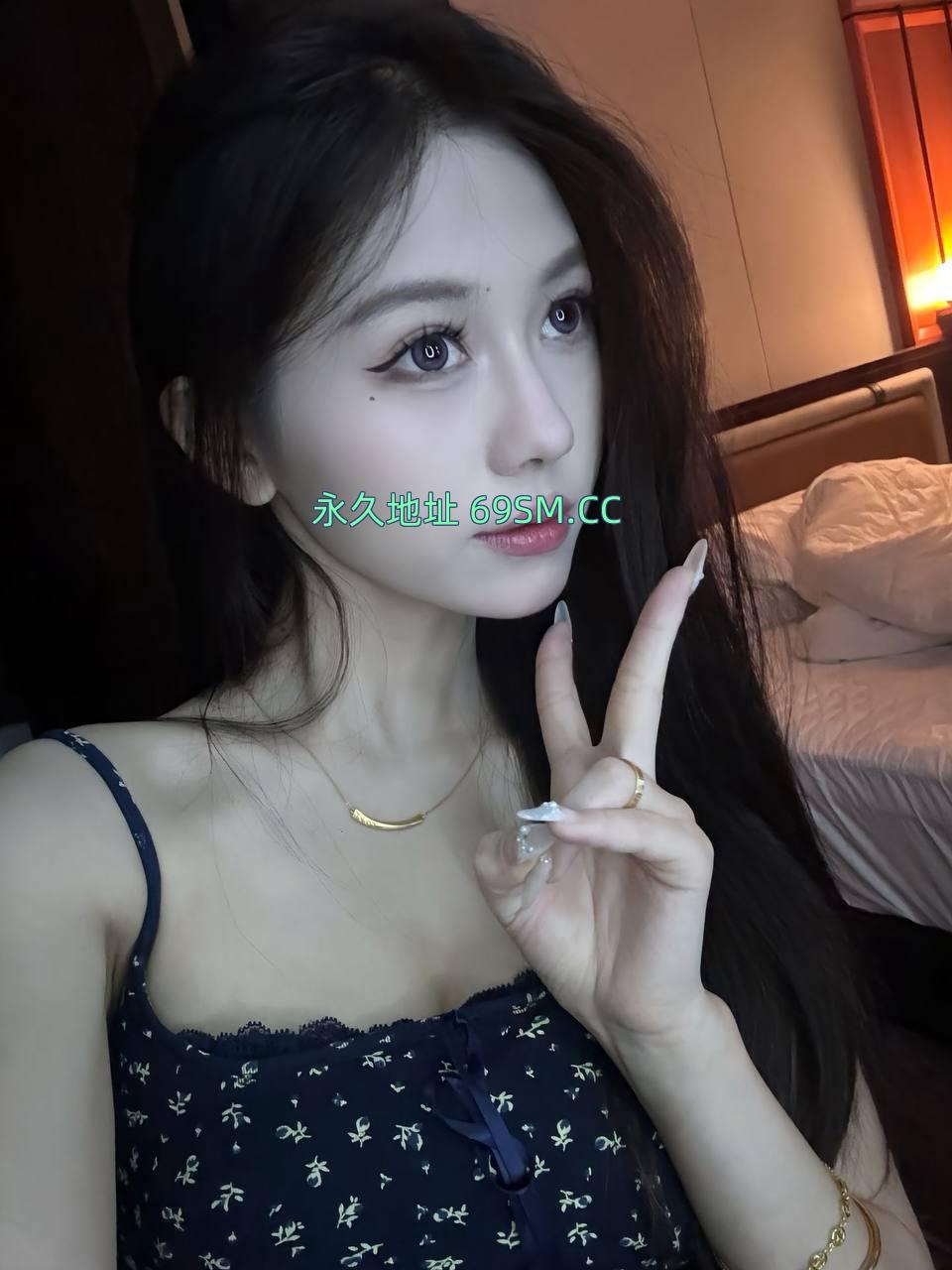 大胸美人露娜