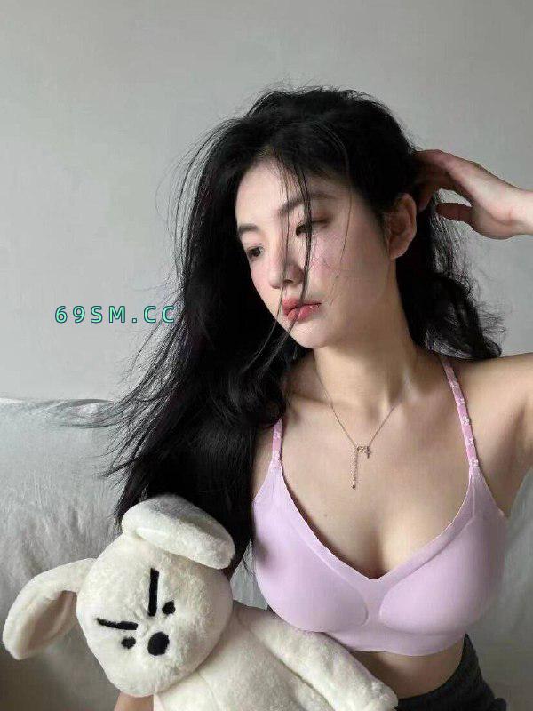 南湖00后冰冰