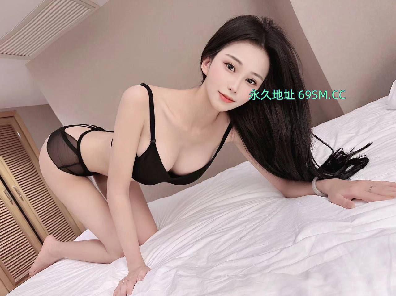 肉感大胸橙儿