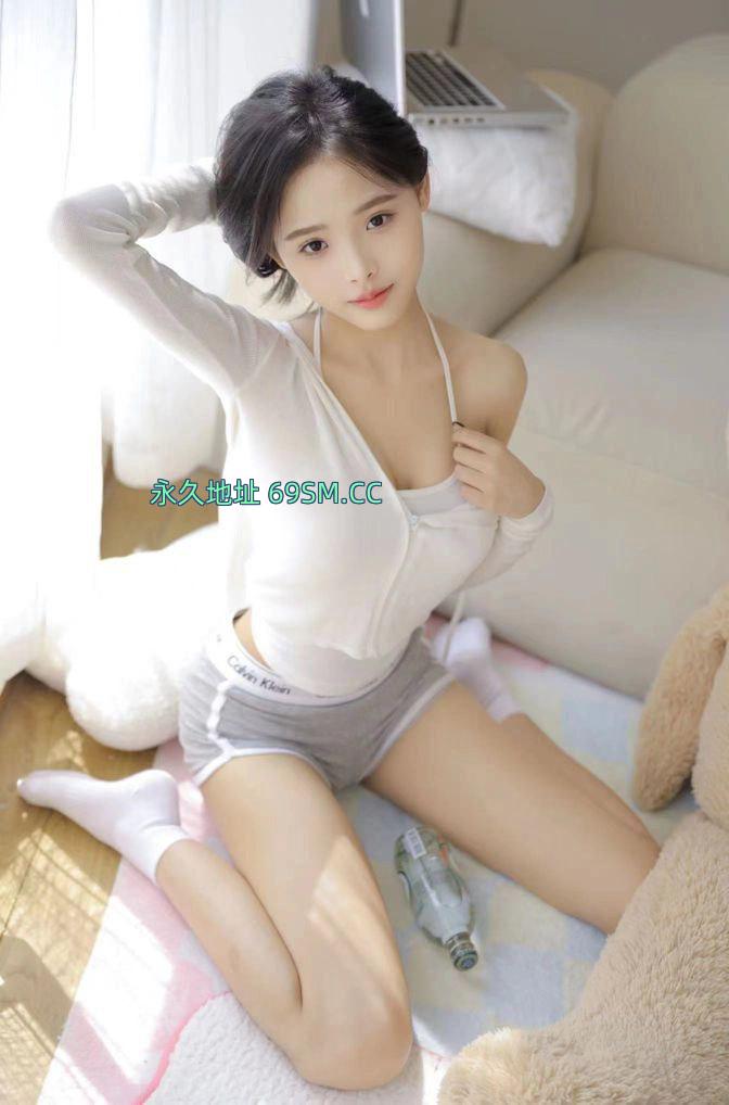 大波嫩妹芯馨