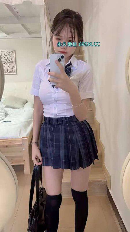 JK裙甜妹
