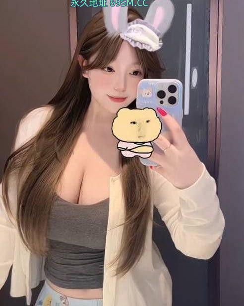 纯欲系爆乳骚逼
