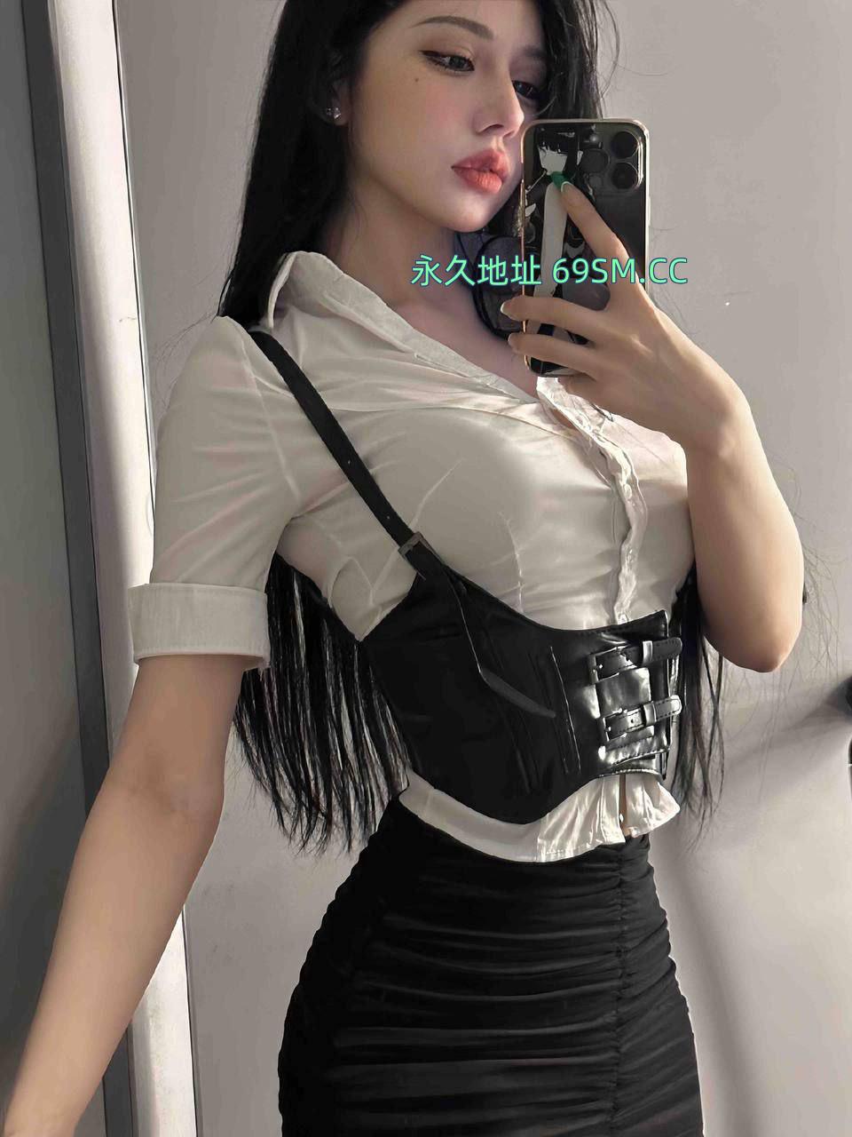 奶茶妹萌萌