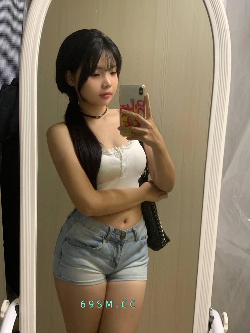 萝莉脸丰满身材