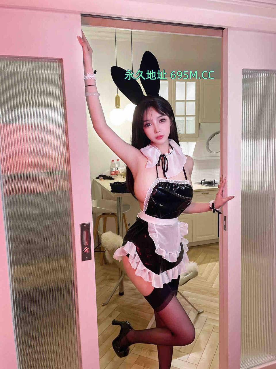 情趣奶白婷儿