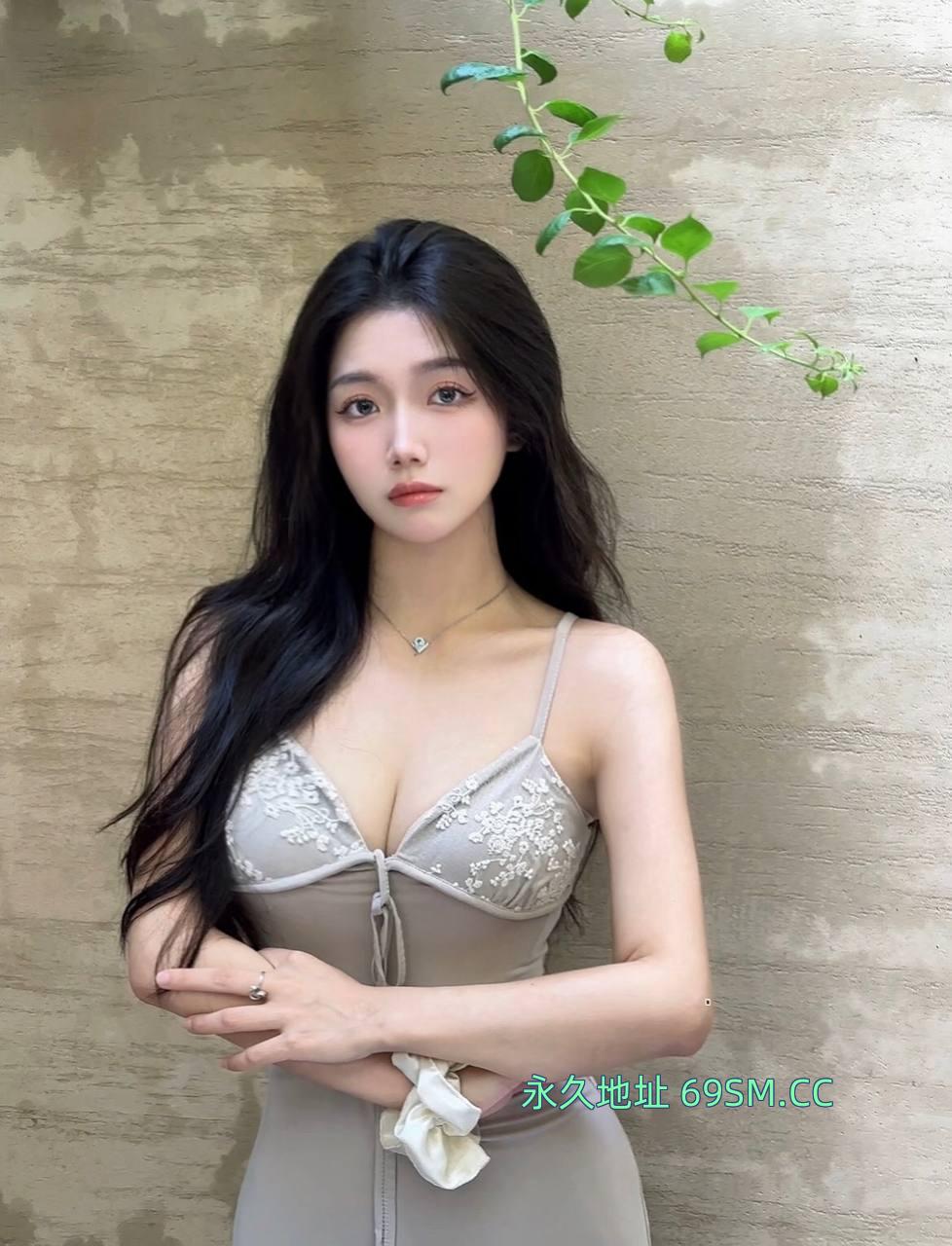 新鲜粉嫩大波妹