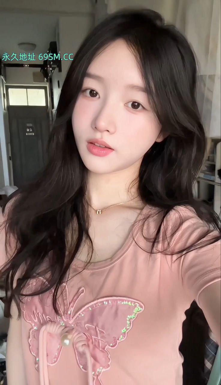 八张两炮兼职妹妹