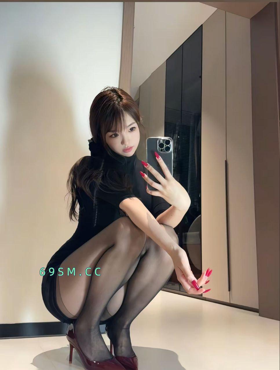韵味黑丝女摸