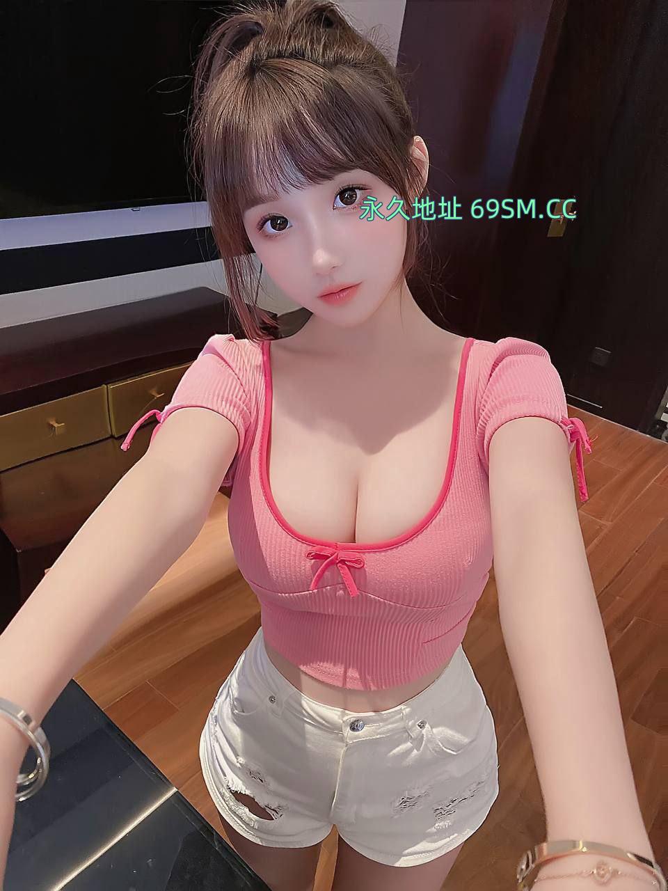 丰乳肥臀学生妹