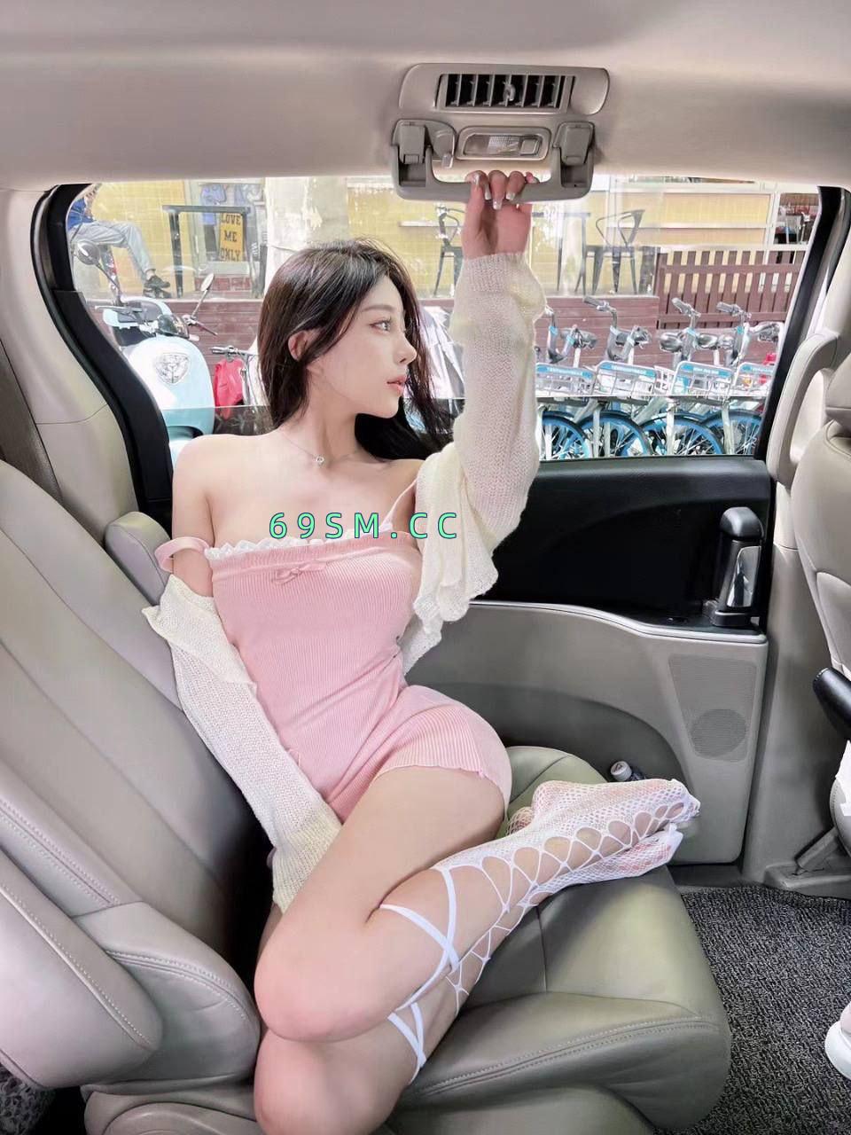 风骚大胸老师
