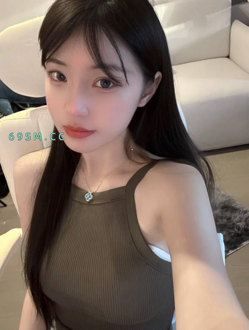 巨乳学生妹一只
